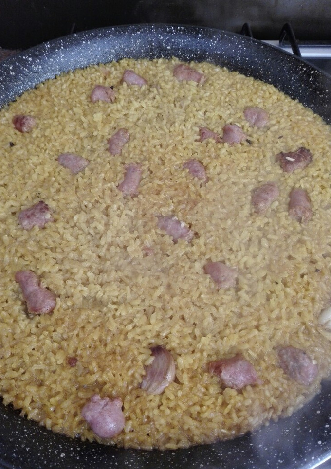Una foto de Arroz con Longanizas