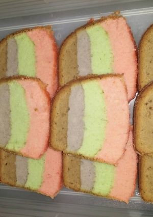 Foto resep Bolu Pelangi Panggang Lembut