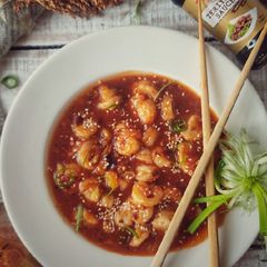 A picture of Chilli garlic prawns.