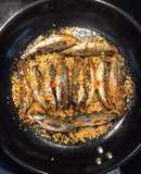 Cá nục chiên mắm tỏi