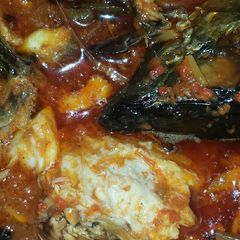 A picture of Fish stew.