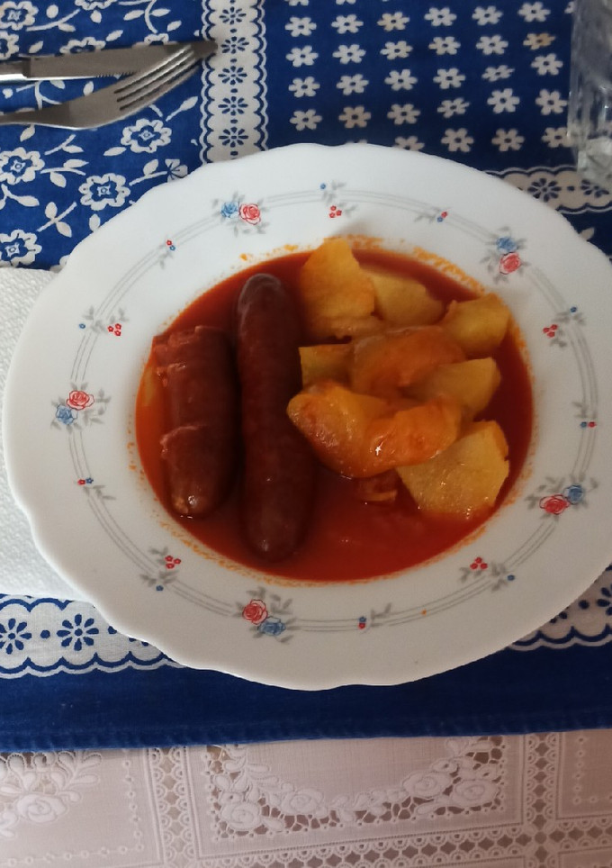 Una foto de Chorizos a la sidra con manzana