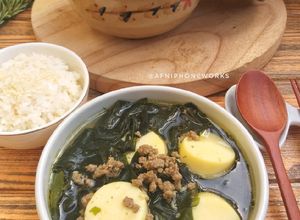 Foto resep Miyeok-guk (Sup Rumput Laut) ☆Minggu 15☆
