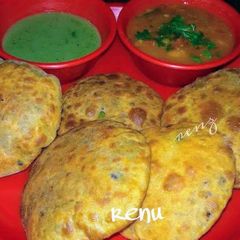 A picture of Matar Kachories.