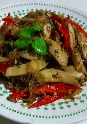 รูปของ ผัดยี่หร่าวุ้นเส้น