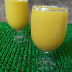 A picture of Mango juice.