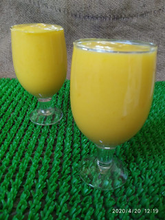 A picture of Mango juice.