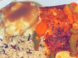 سمك سالمون بالبرتقال والعسل والزنجبيل