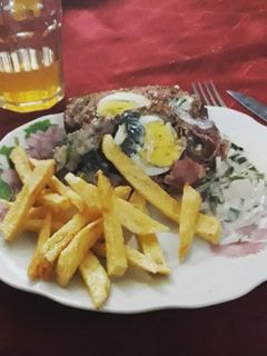 Una foto de Pan de carne relleno con crema de verdeo