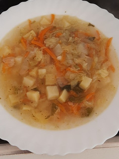 Una foto de Sopa de verduras casera