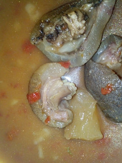 A picture of Romon ganda.