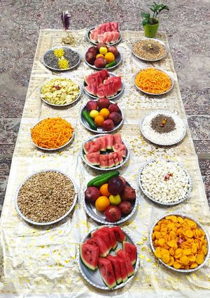 عکسی از دستور سفره ساده شب یلدا😍