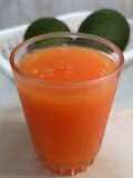 Jugo surtido de papaya y tangelo