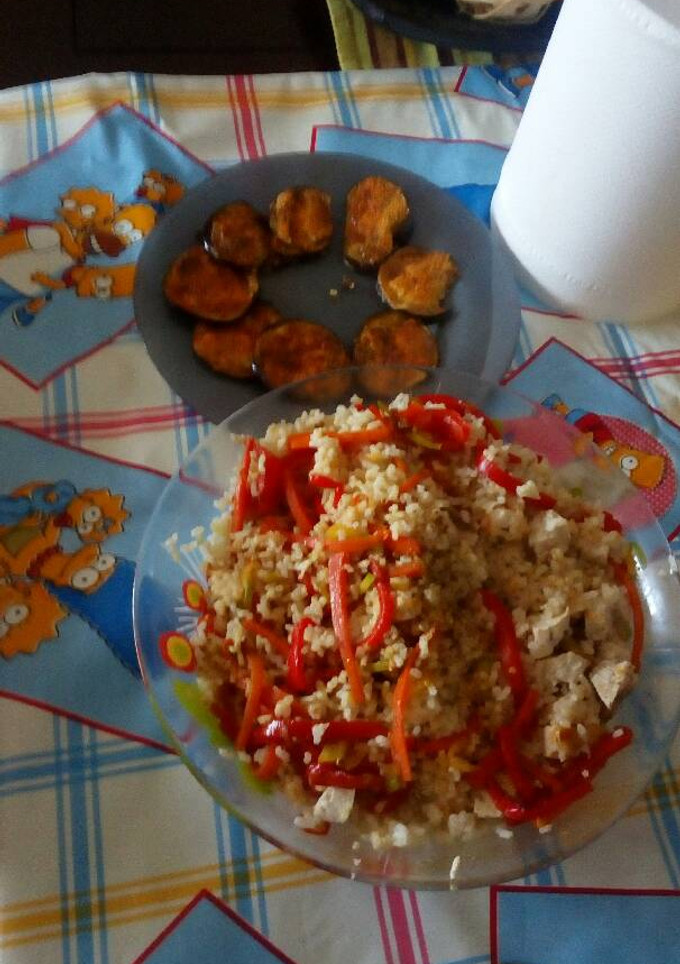 Una foto de Arroz integral con solomillo de pavo y berenjenas al horno