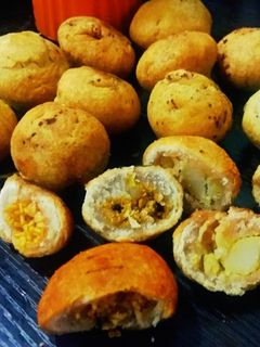 मसाला मिनी कचौरी (masala mini Kachori Recipe in hindi) रेसिपी मुख्य फोटो