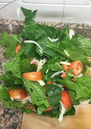 Foto principal de Ensalada de espinacas saludables