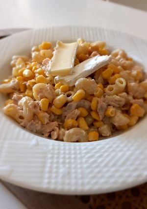 Una foto de Ensalada de pasta y atún