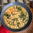 Sopa de Grão-de-bico com cenoura e espinafre