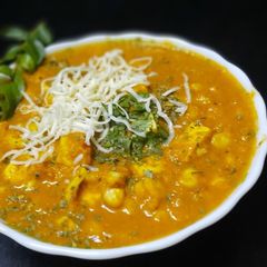 A picture of Corn paneer masala.