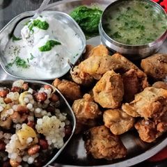 A picture of Sabudane ki Khichadi(Vrat thali).
