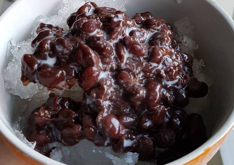 Es Kacang Merah // Red Bean Paste