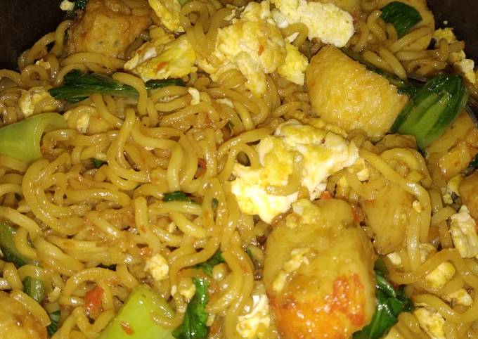 Mie Goreng Suki Pedas