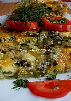 Görög cukkinis tojáslepény recept fotója