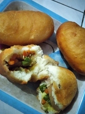 Cara Gampang Membikin Resep Donat bohay isi sayur n sosis yang Lezat Sekali Anti Ribet, Mantap Sekali