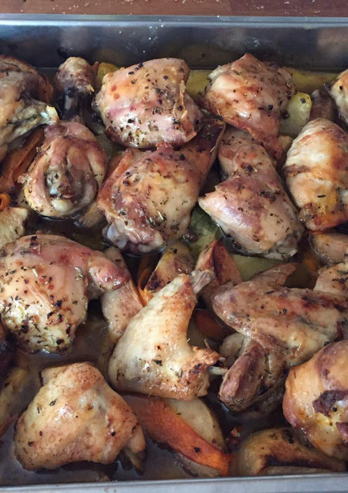 Una foto de Pollo al horno