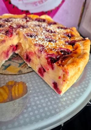 Une photo de Tarte au flan aux framboises ou aux fruits 😃