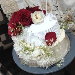 Flower cake A picture of Flower cake.