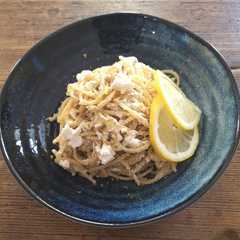 Spaghetti con limone, ricotta e acciughe sott'olio-レシピのメイン写真
