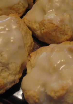 A picture of Lemon Hot Biscuit (Scone).