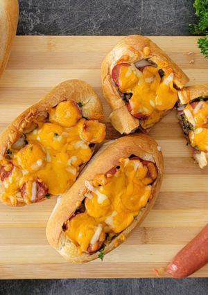 A picture of Breakfast Bread Boat.