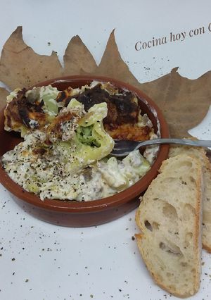 Foto principal de Tortellinis con salsa caruso