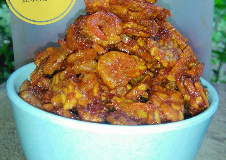 Bagaimana Membuat Kering Tempe Udang Anti Gagal