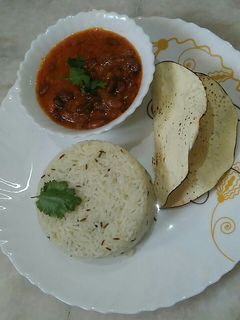 जैन राजमा चावल (Jain rajma chawal recipe in Hindi) रेसिपी मुख्य फोटो