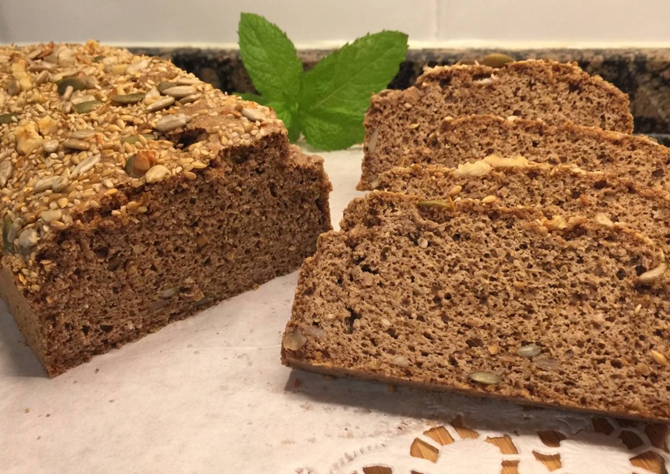 Pan de semillas, sin gluten, sin lactosa, sin azúcar