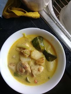 Foto resep Kare Ayam Kentang yummy😄
