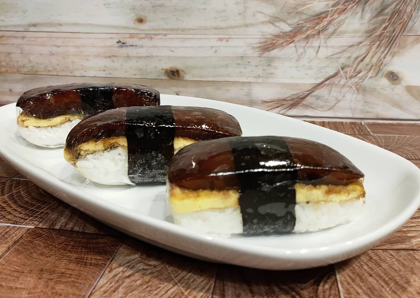 Hawaiian Spam Musubi