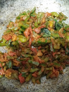 குடை மிளகாய் புளி பச்சடி செய்முறை முக்கிய புகைப்படம்