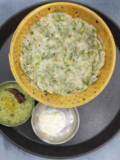 A picture of Akki Roti -Rice Flour Bread.