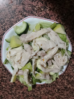 Una foto de Ensalada de Pollo y Manzana