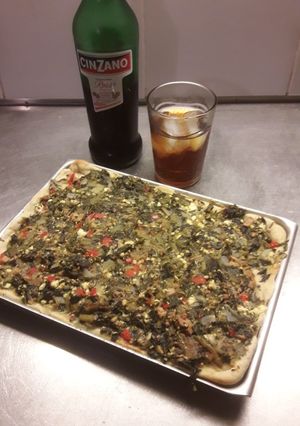 Una foto de Tarta casera: verduras y carnes. 🥩🥦🥬🍗🥘🍺🍶