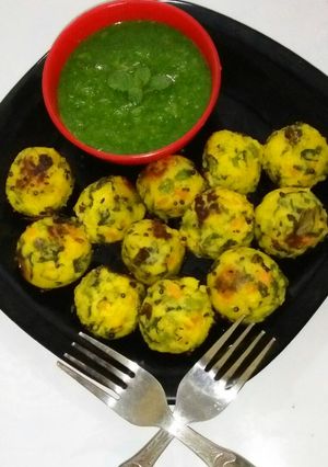A picture of #Methi leaves spongy ball.
