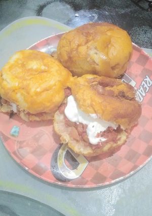 Una foto de Pambacitos de papa y chorizo