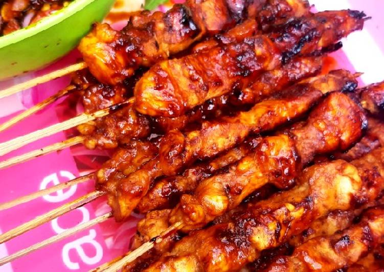 Sate ayam ala sate kambing
