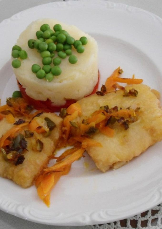 Una foto de Bacalao con verduras
