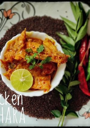 A picture of Chicken Besara.