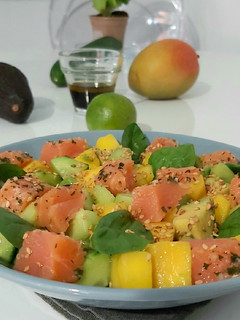 Une photo de 🥗Salade de mangue exotique